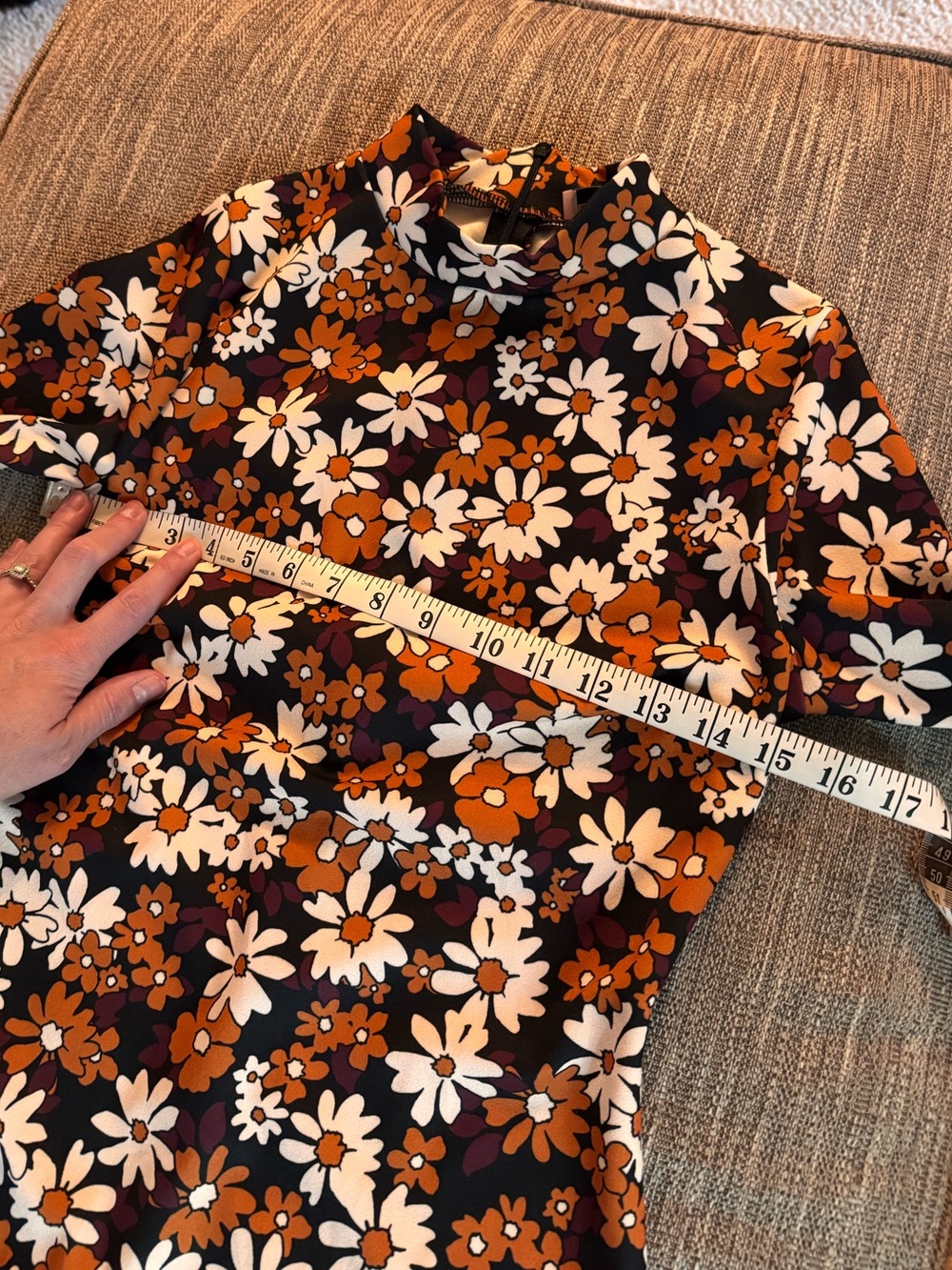 Mod Retro 70s Floral Bell-Sleeve Mini Dress - Picture 6 of 7